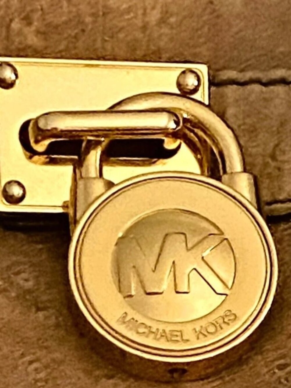 Michael Kors Hamilton Embossed Suede Tote Shoulder Bag in Cognac Ostrich Pattern - Picture 5 of 8